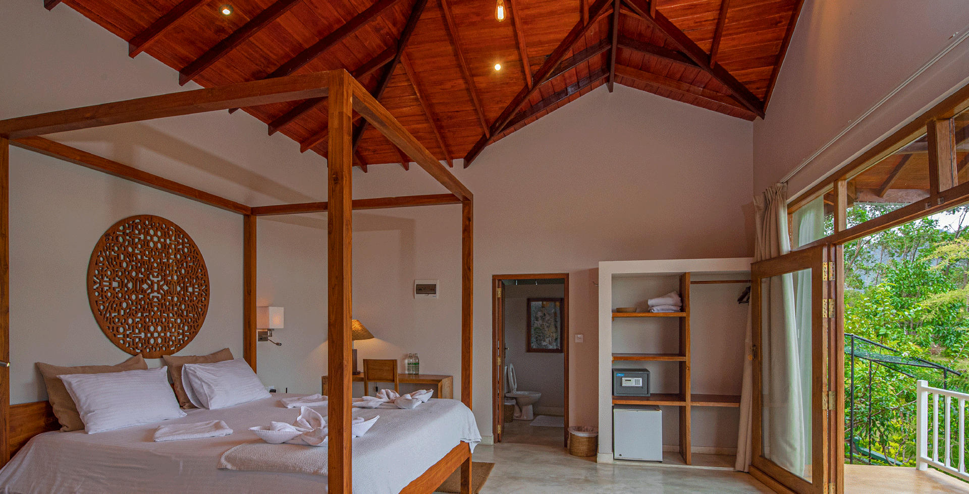 chill ville view point ella - sri lanka